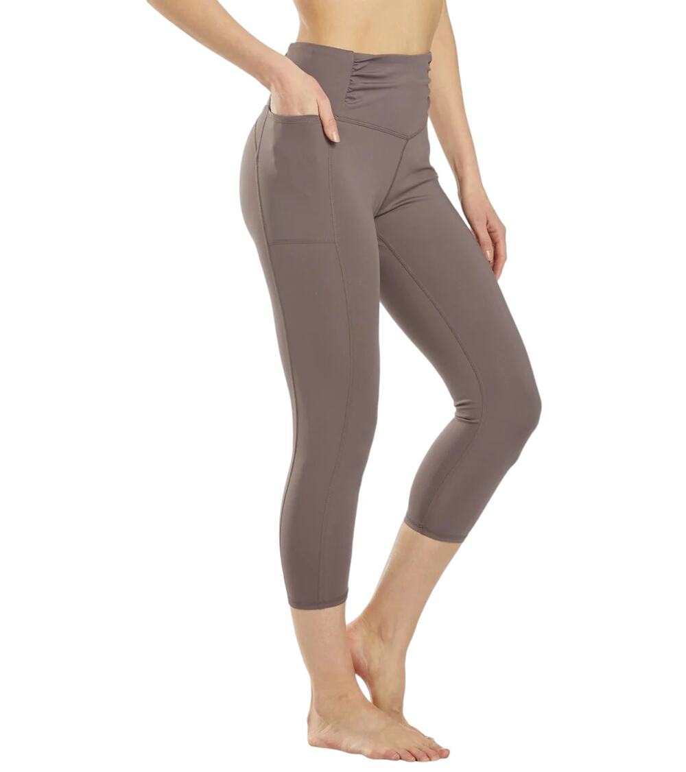 Free People Breathe Easy High Rise Side Pocket Yoga Capri Size Medium